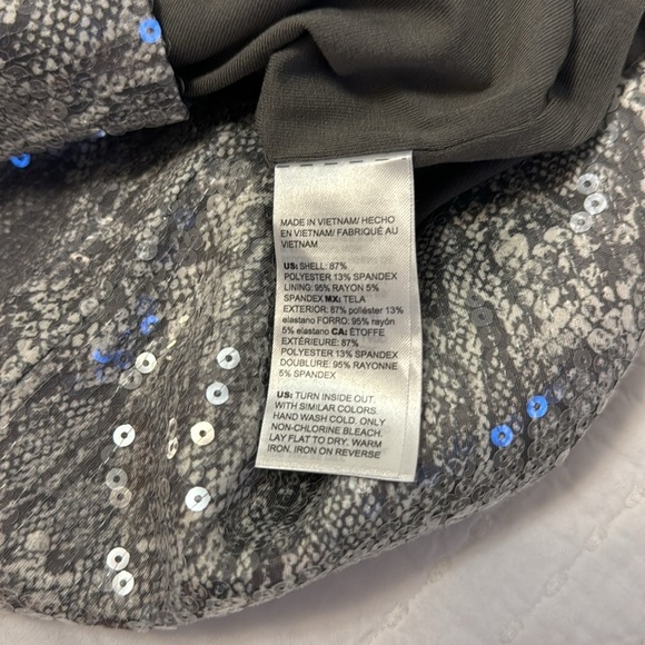 Chico’s sequin blouse size 1 US M - Picture 5 of 5